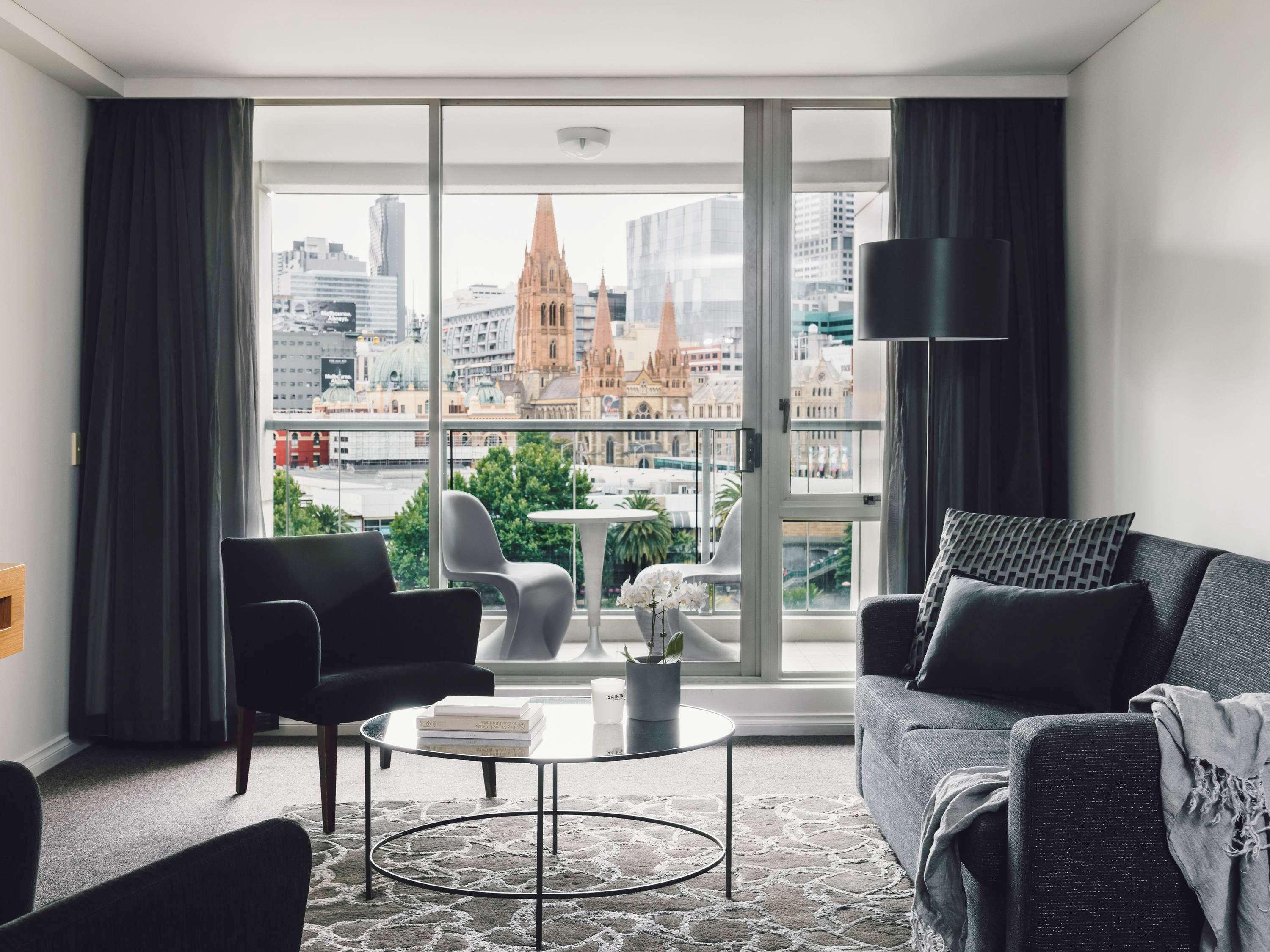 Hotel Quay West