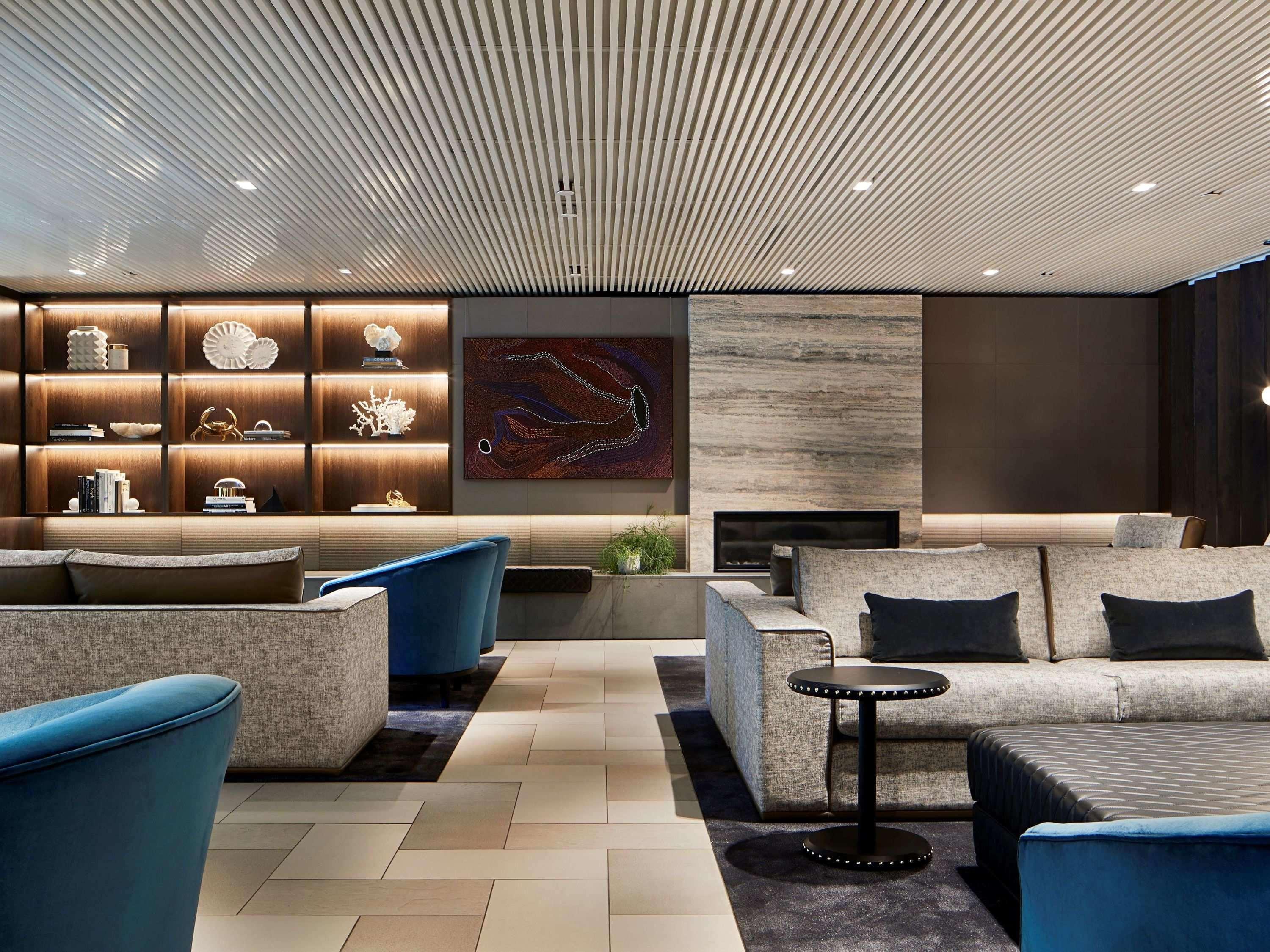 Hotel Quay West 5*