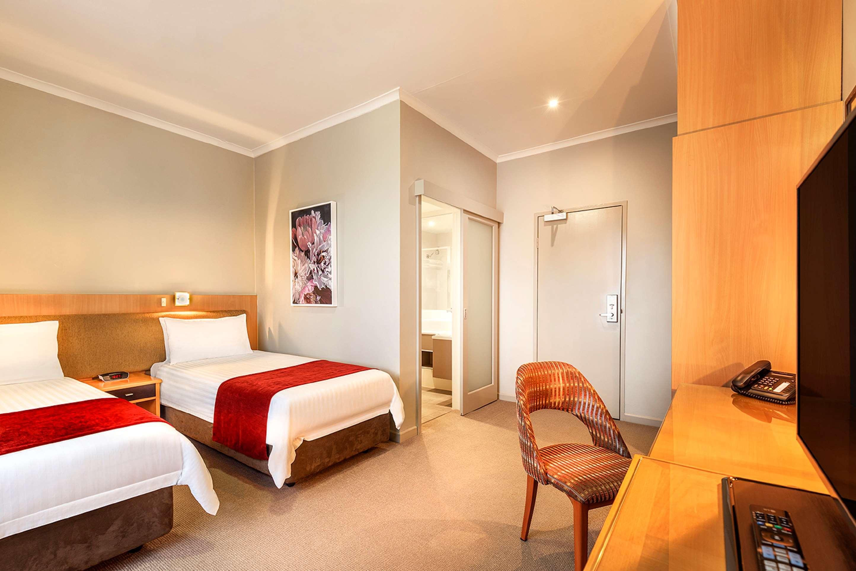 Western Travel Hotel