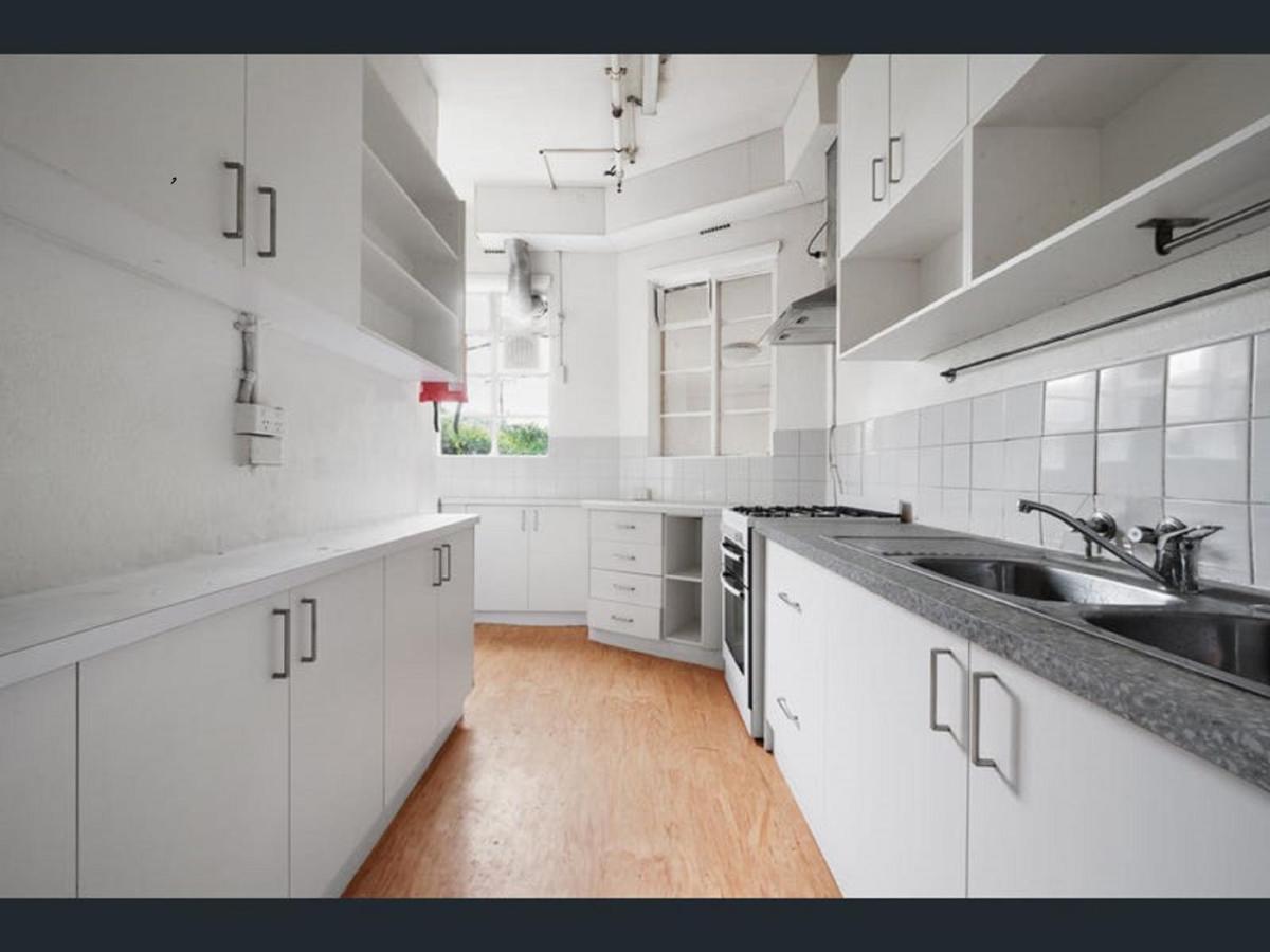 Homestay Richmond Private - 151 Hoddle