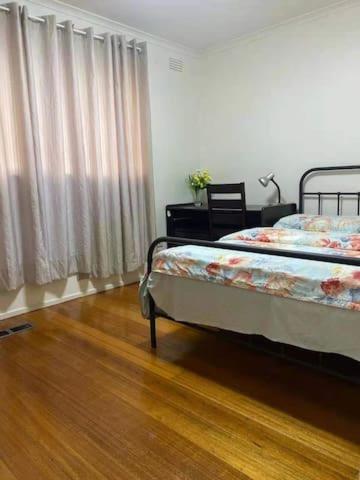 别墅大床间超便利的交通 Homestay