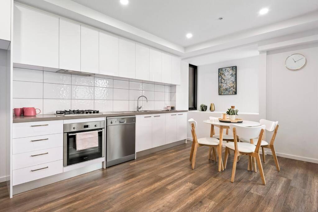 Boutique Heidelberg Heights 2br 105 Apartamento Melbourne