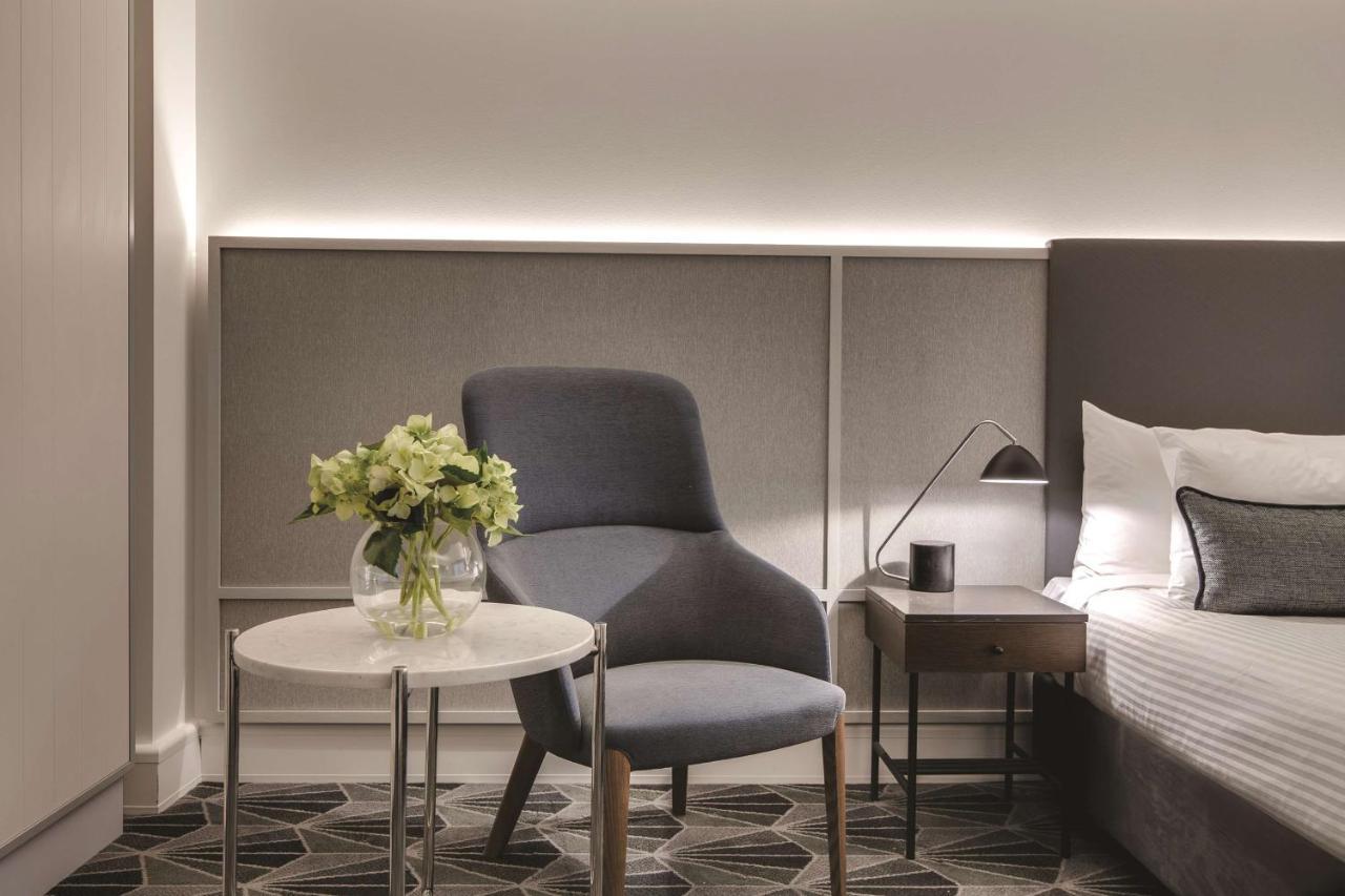 The Savoy On Little Collins Hotel 4*
