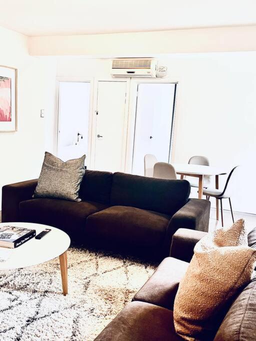 Apartment Two Bedroom South On Montague