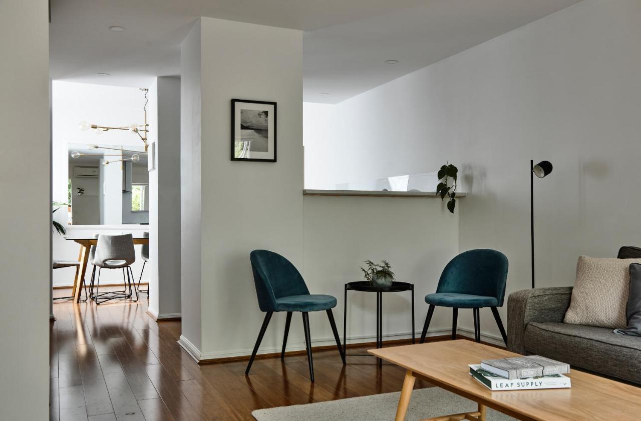 Stylish Townhouse In Melbourne's Playground Holiday home Melbourne