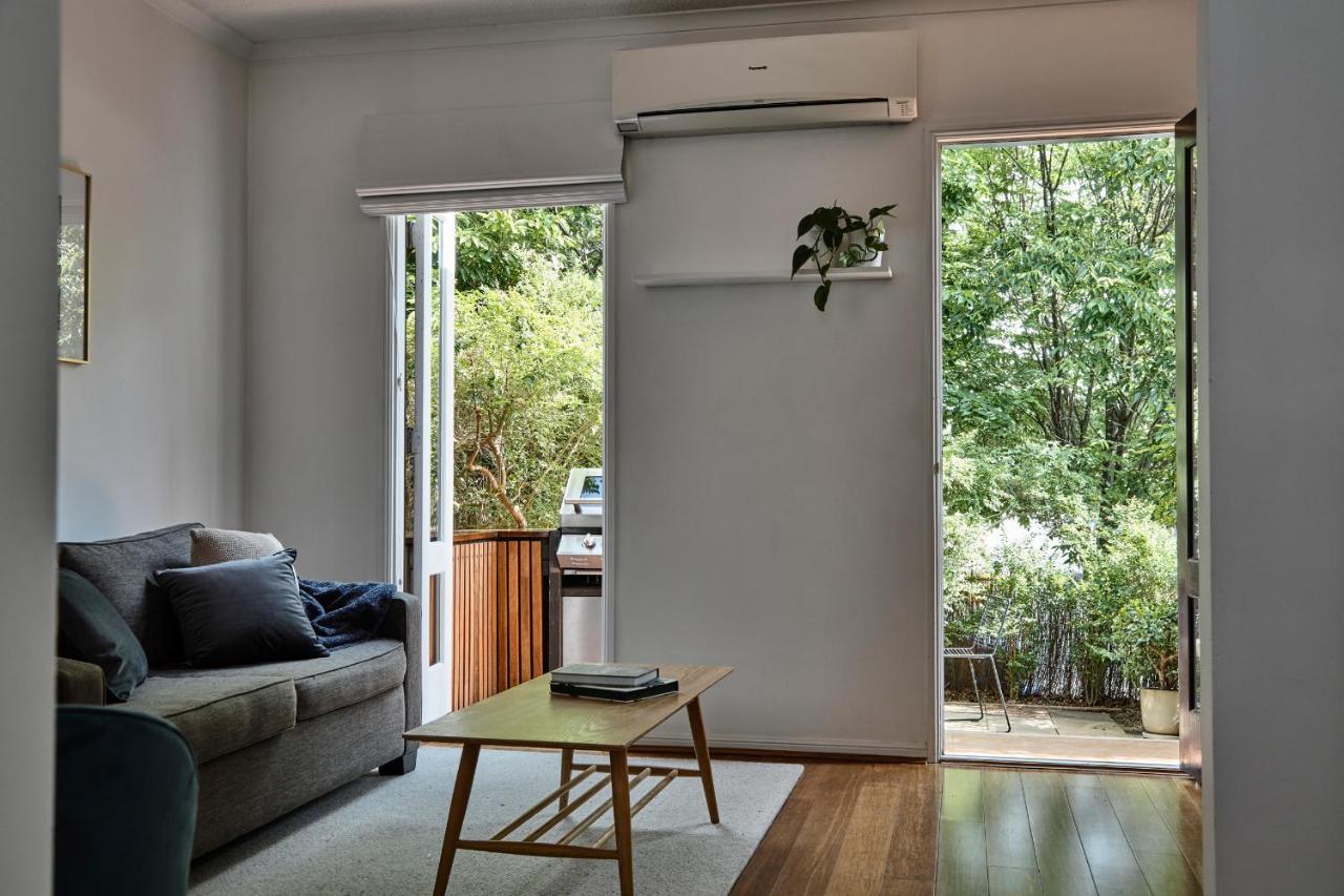 Stylish Townhouse In Melbourne's Playground Holiday home Melbourne