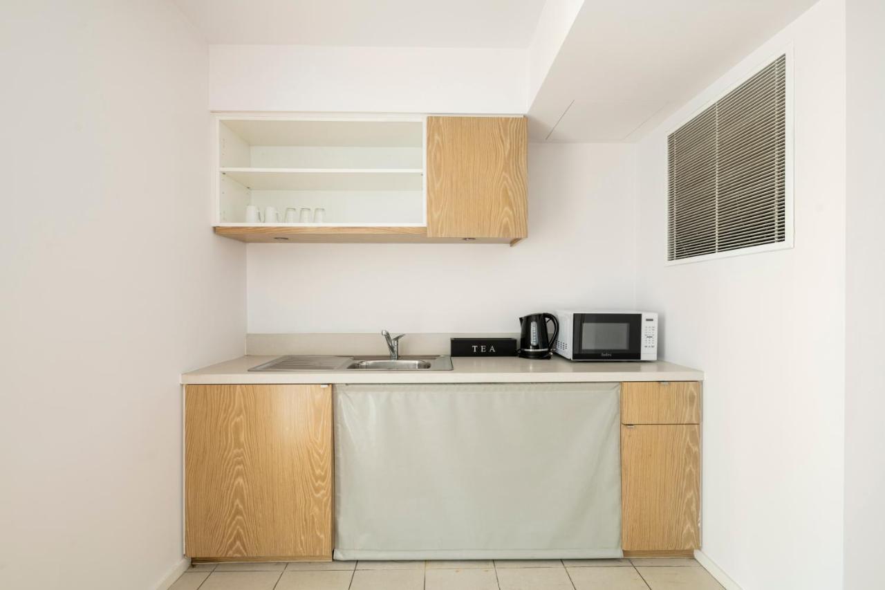 Luxury 3-storey Loft With Free Parking On Premises Apartment *