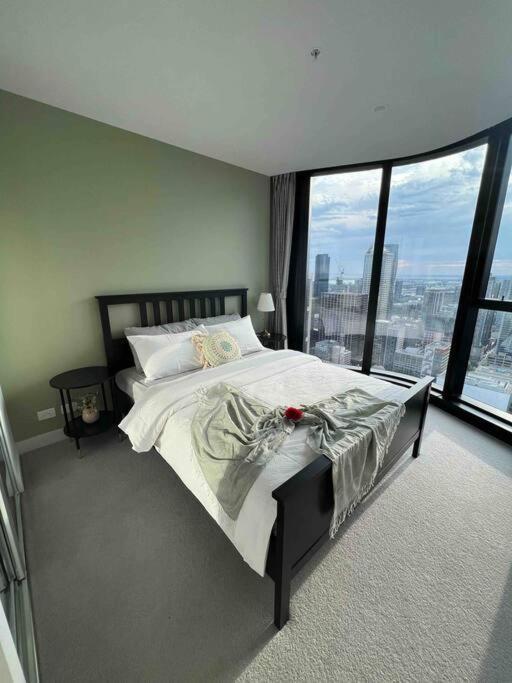 Panoramic Views Two Bedrooms In Cbd Apartamento *