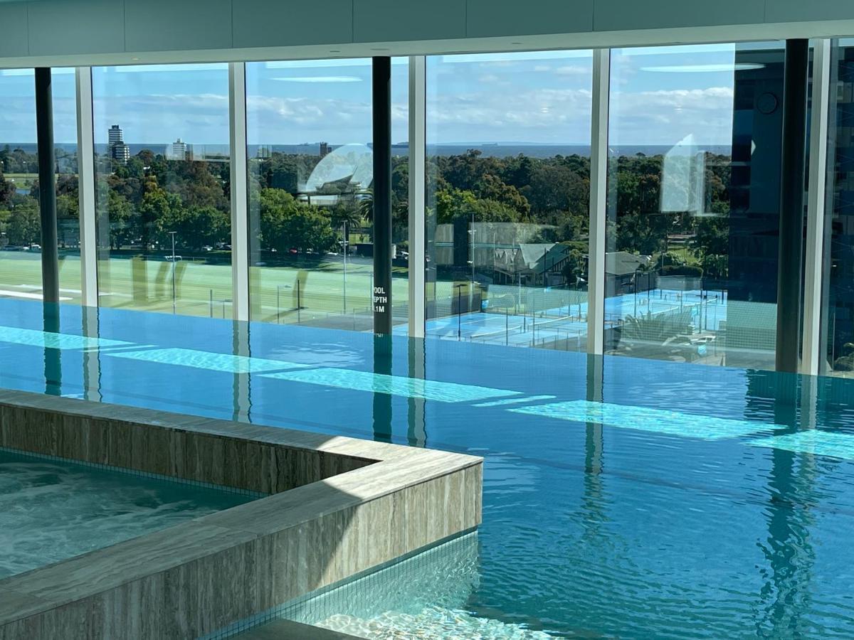 Apartment The Fawkner Bay-view Pool/gym Free Parking