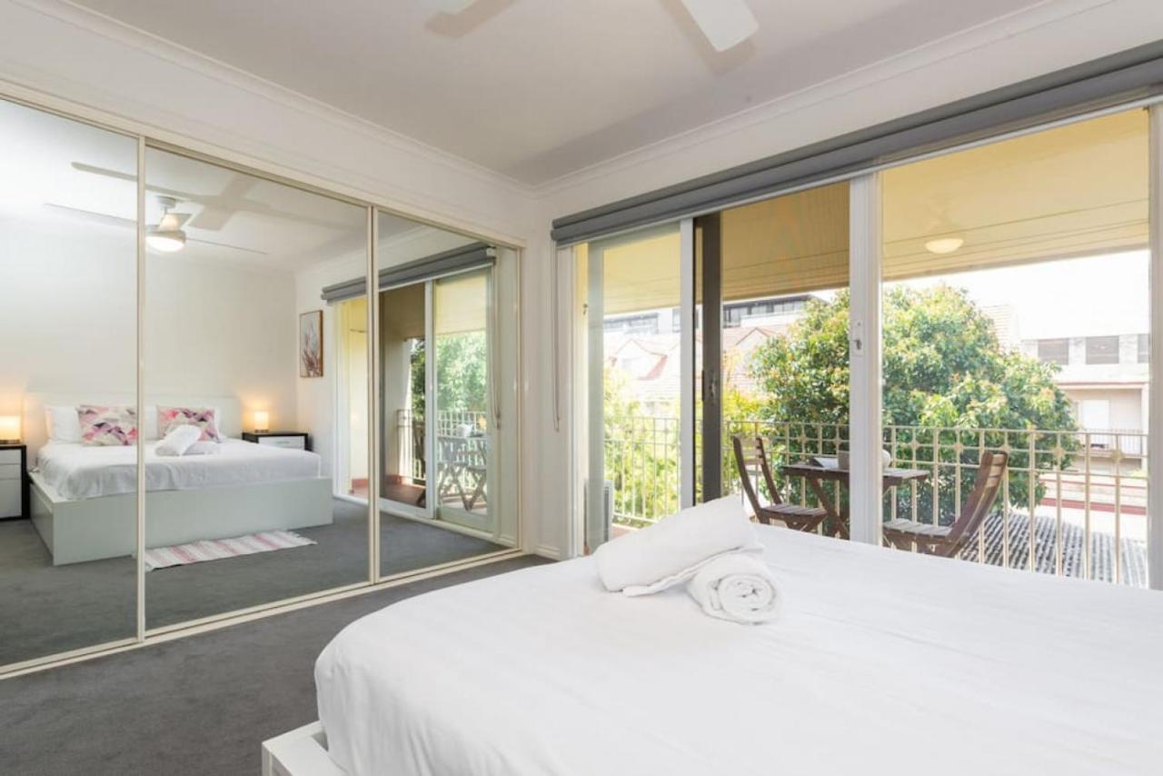 Bahay bakasyunan Brunswick 3bdrm Townhouse, With Parking By Custom Hosting Melbourne