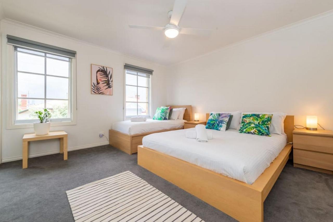 Brunswick 3bdrm Townhouse, With Parking By Custom Hosting Bahay bakasyunan *