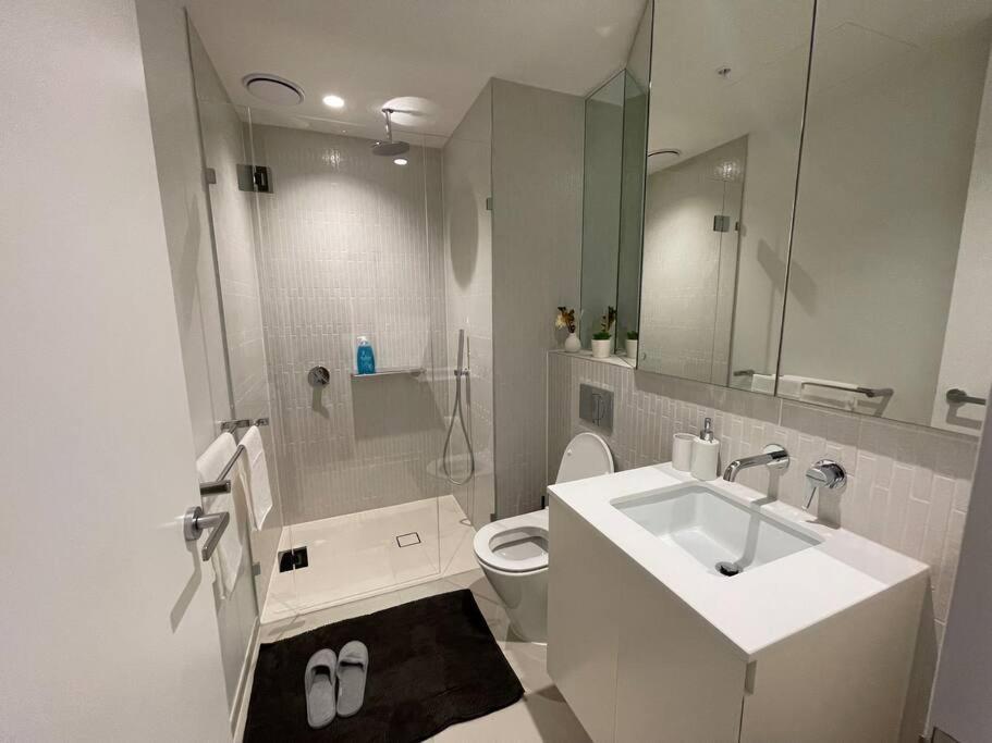 Stunning 2b Southbank With Balcony Apartamento