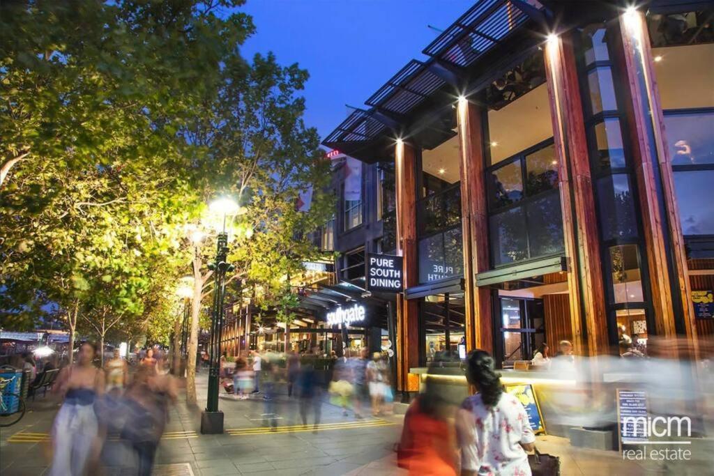 Stylish Southbank Free Parking For 2 Cars * Melbourne
