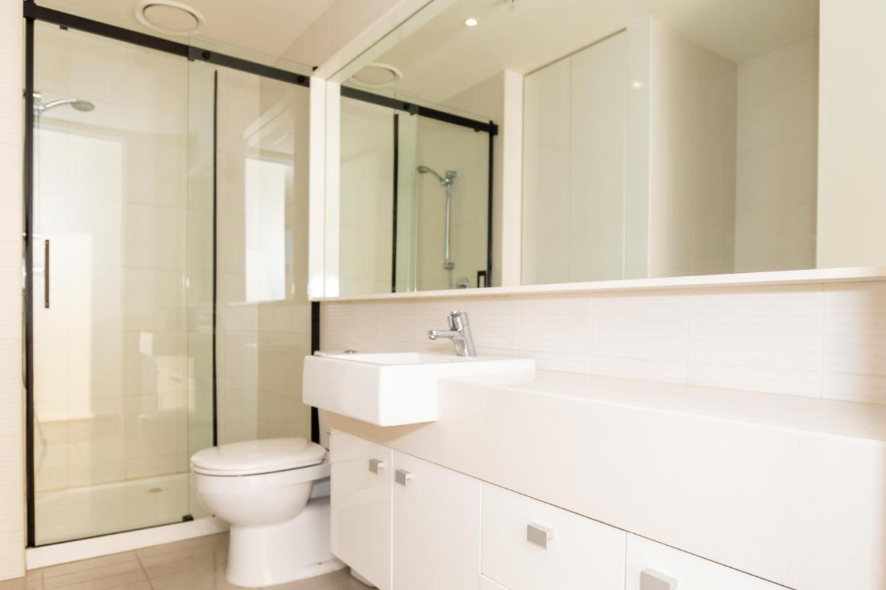Jade Apartment *