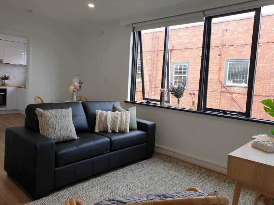 Apartment Stylish St. Kilda Melbourne