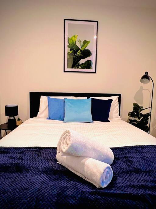 Comfort Living 2 Bedroom In Heart Of Cbd