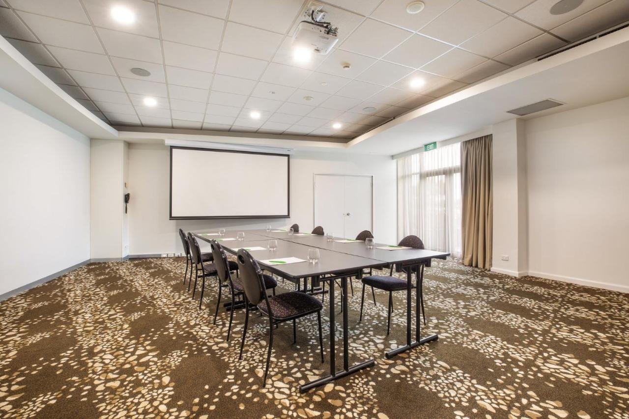 Hotel Airport By Ihg Melbourne