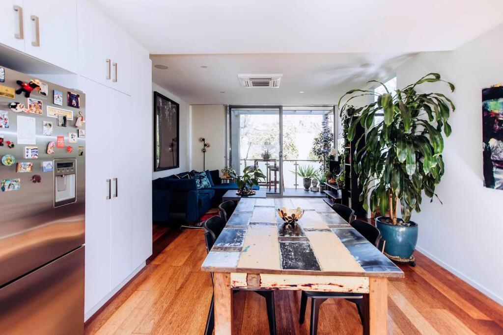 Townhouse Close To Tennis & Mcg With Free Parking Melbourne