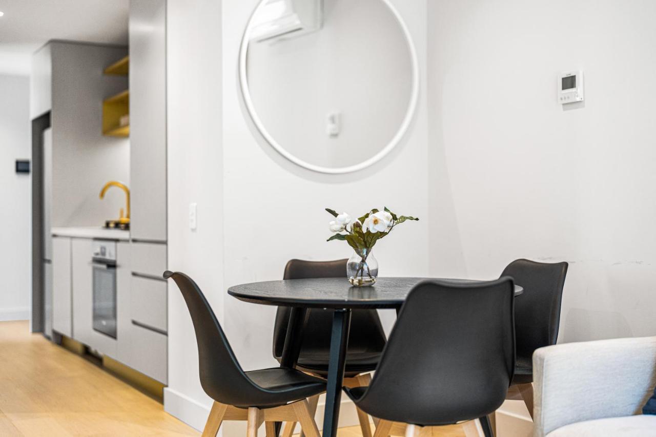 Paragon By Cllix Apartment