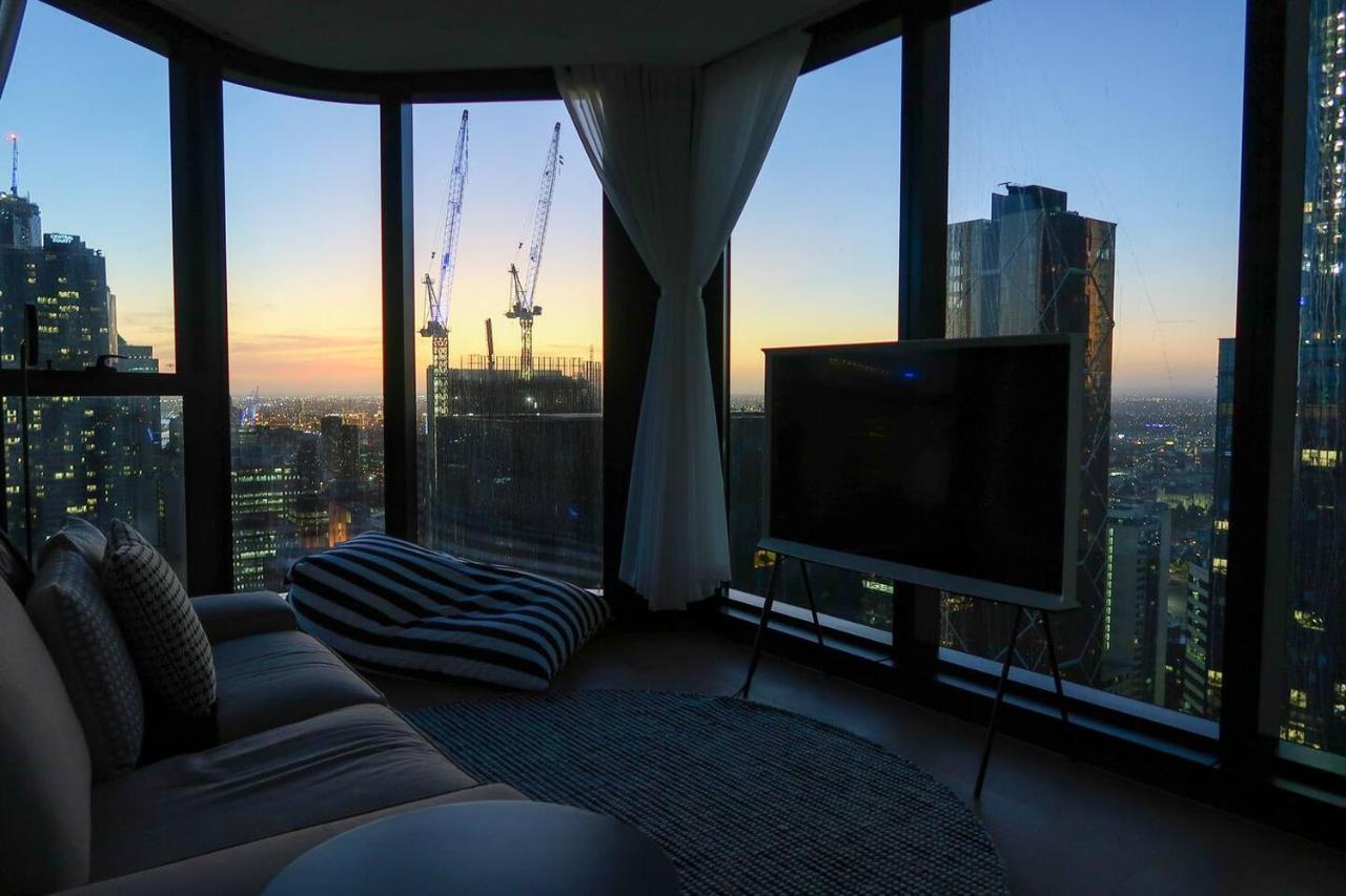 Unique Panoramic View In Mel Cbd Apartment Melbourne