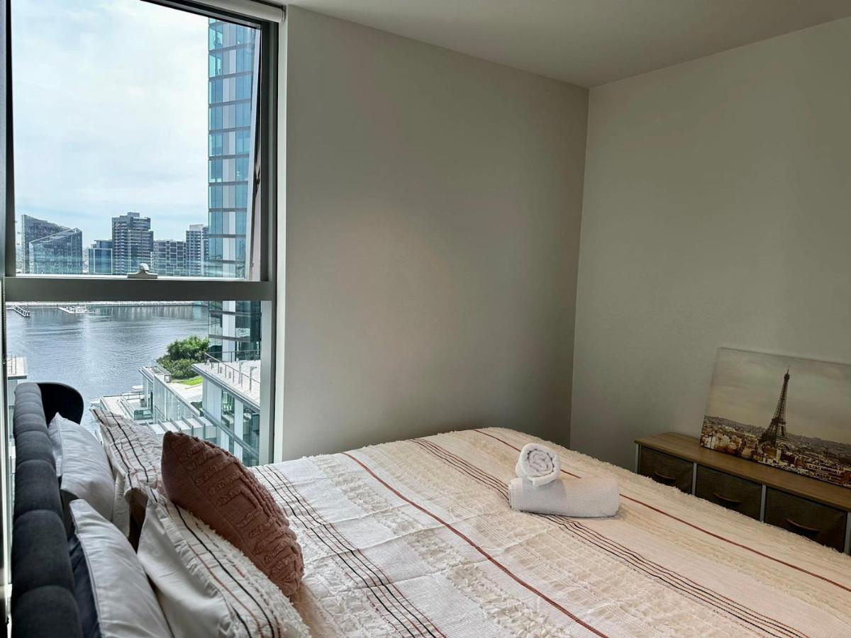 888 Collin St With Paramount Lakeview Docklands Car Park Optional Apartment