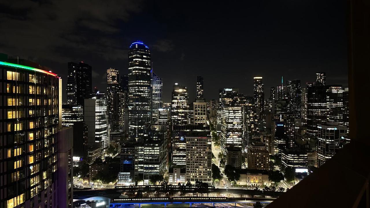 Prima Tower Face To Crown By Goodlive