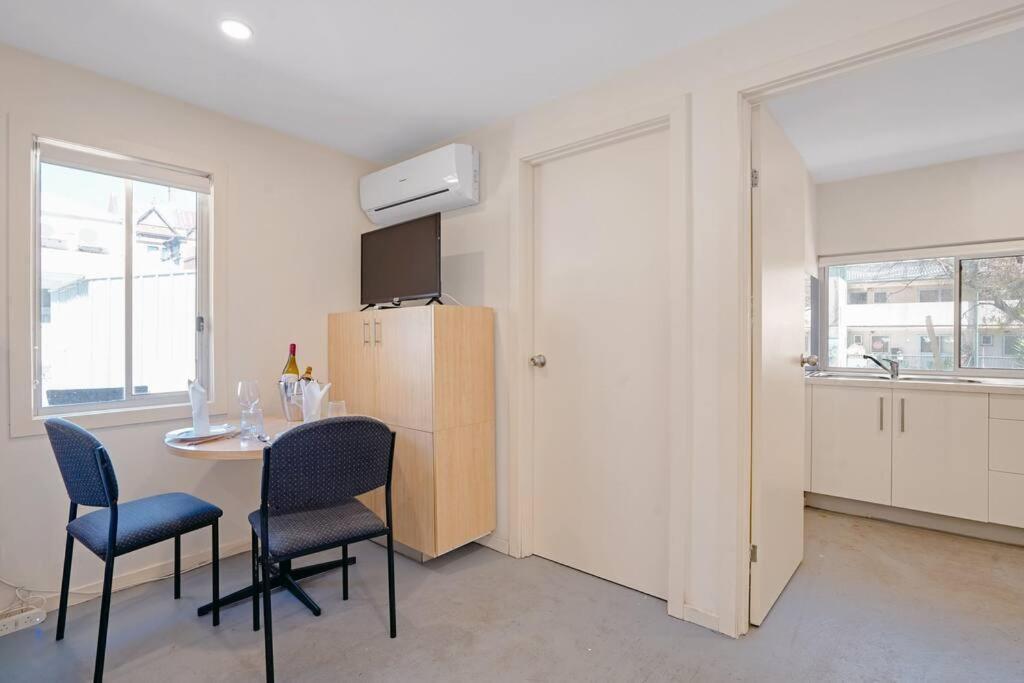 Fitzroy Location #169 Apartment *