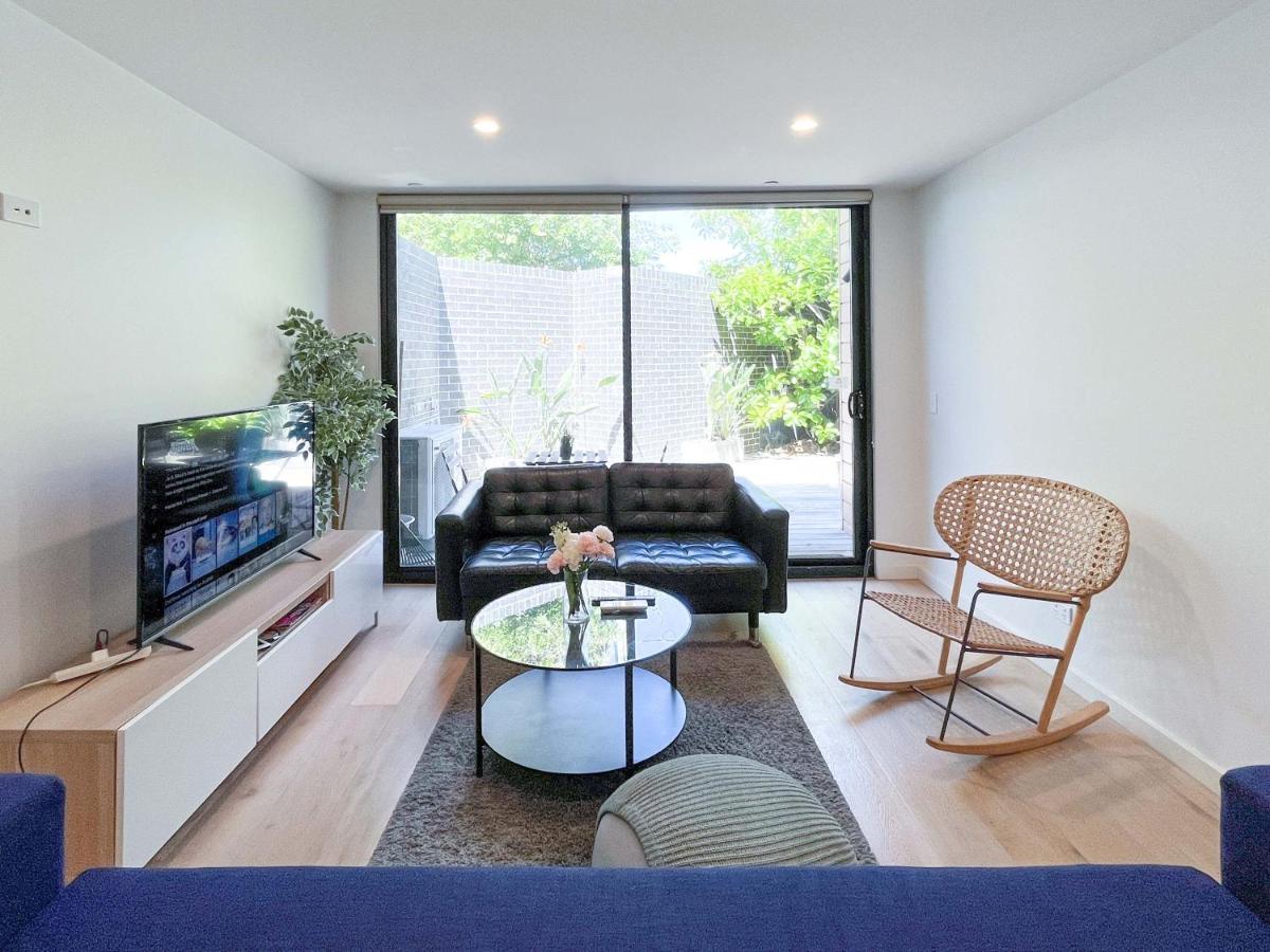 Pride Bentleigh With Private Garden Apartment *