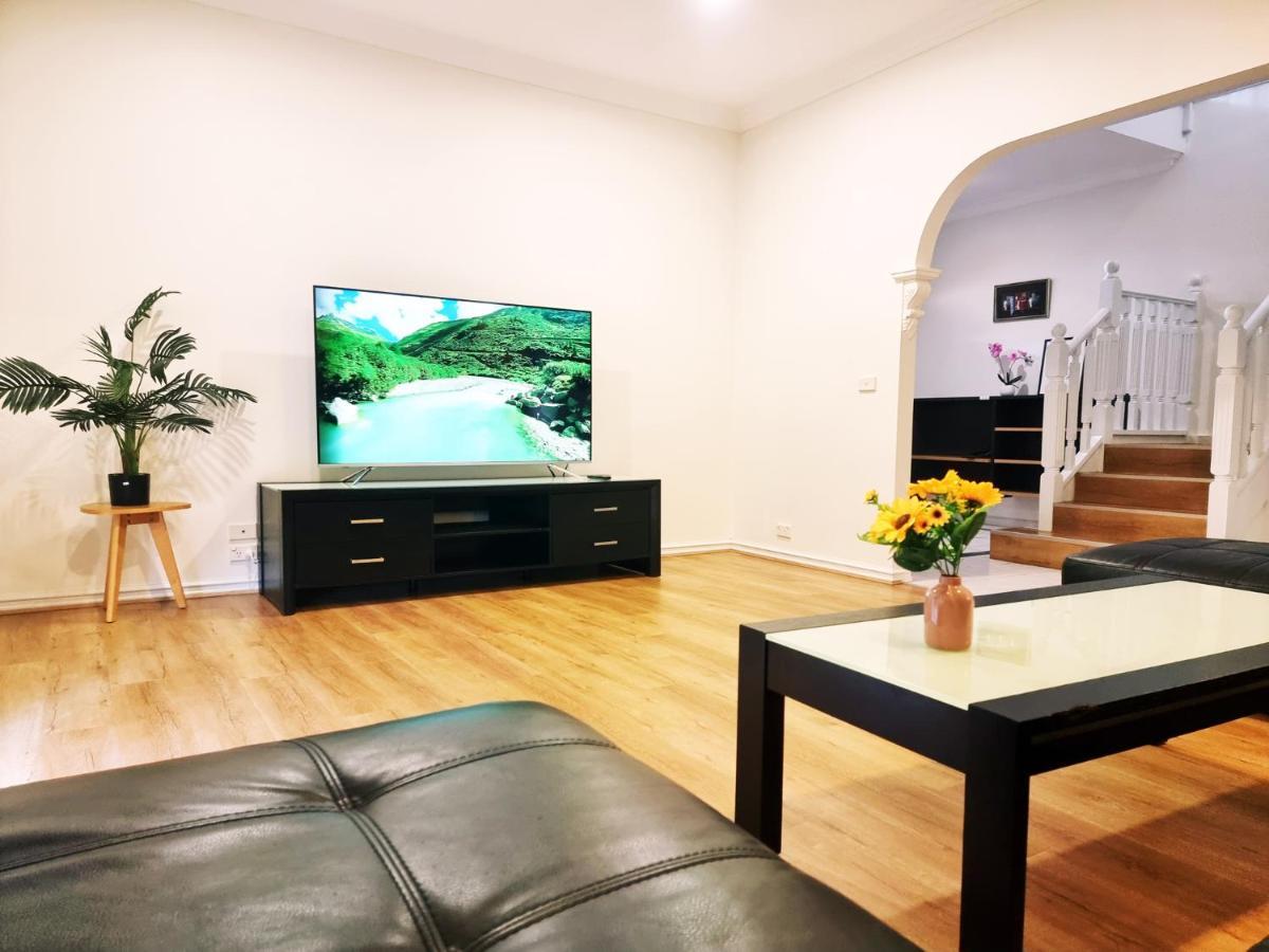 Rosie House-spacious Comfortable Holiday home