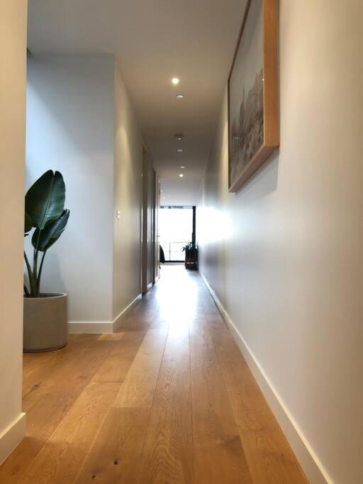 Apartment Port - A At The Bay Melbourne