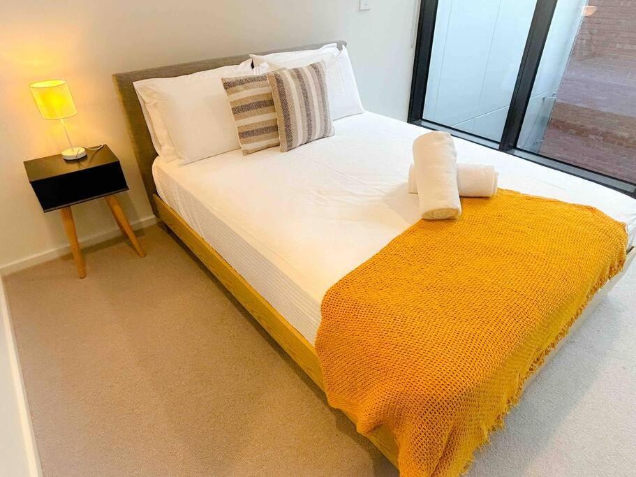 Moonee Ponds Living On Young - 205 Apartment *