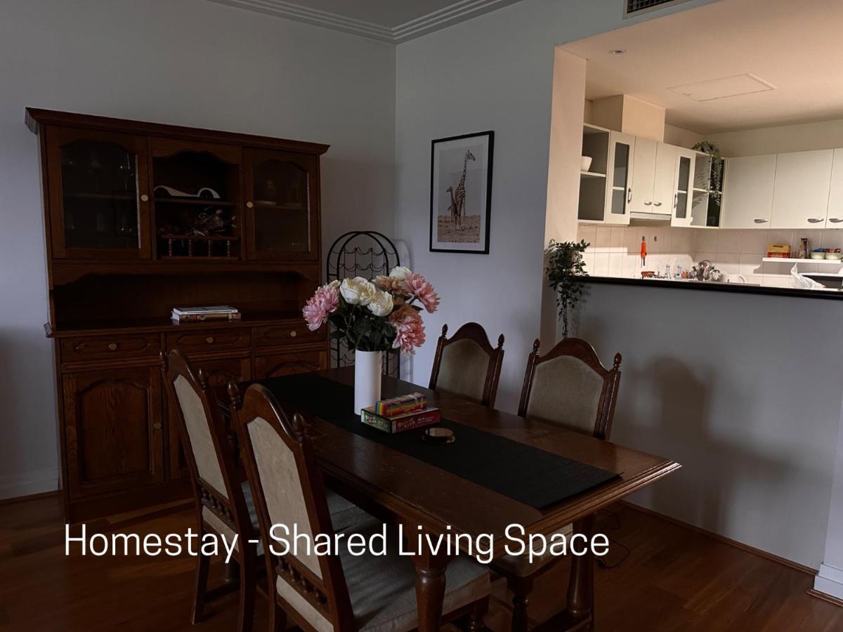 - Yarra River Boulevard - Private Homestay *