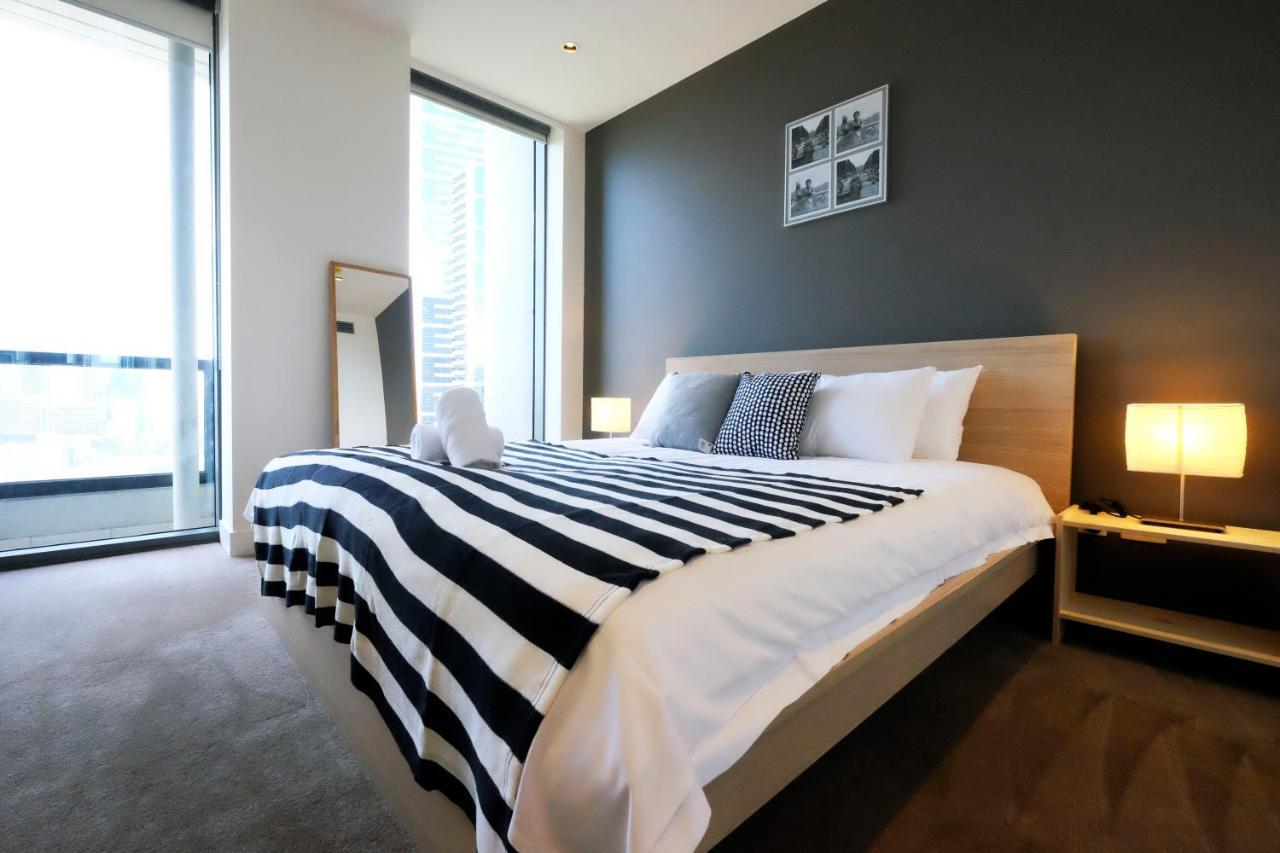 Modern Nomads At Freshwater Place Apartment *