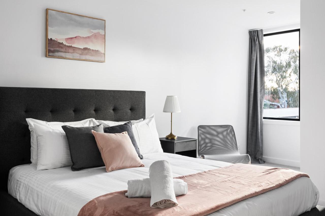 Queensview168 Moonee Ponds Apartment