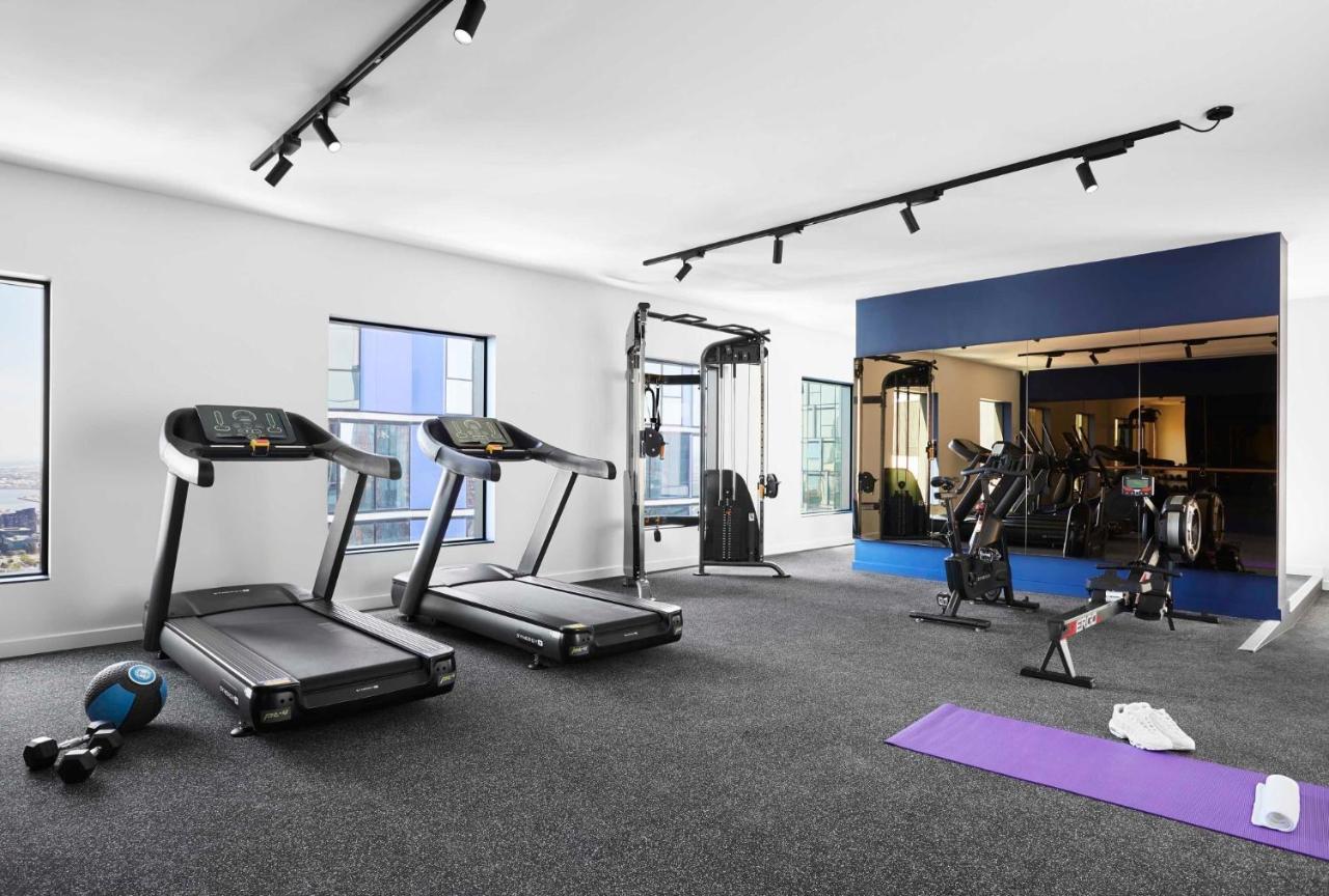 Modern Living Studio At Franklin Near Centre Melbourne