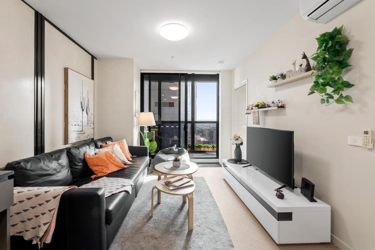 Cozy Cbd 2 Bedroom With Car Park *