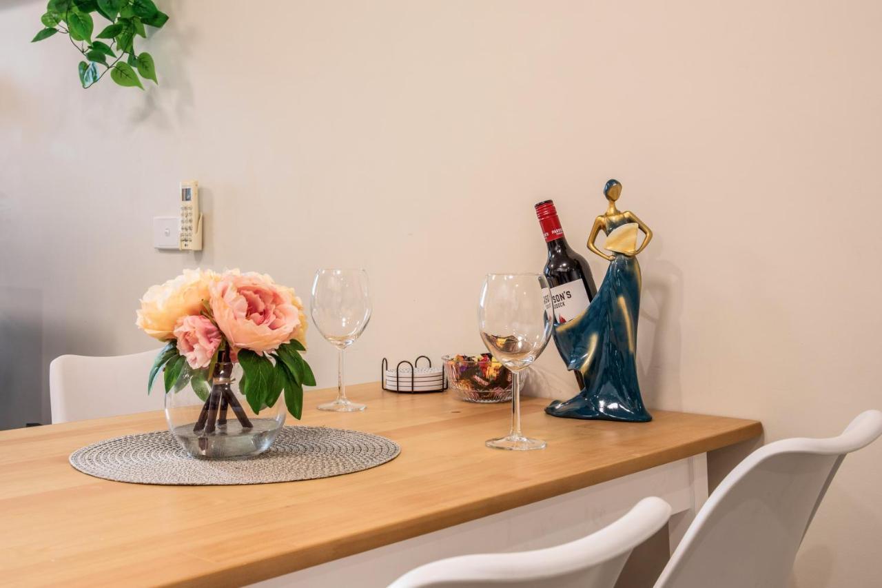 Cozy Cbd 2 Bedroom With Car Park * Melbourne