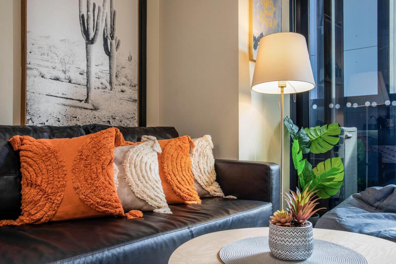 Apartment Cozy Cbd 2 Bedroom With Car Park Melbourne