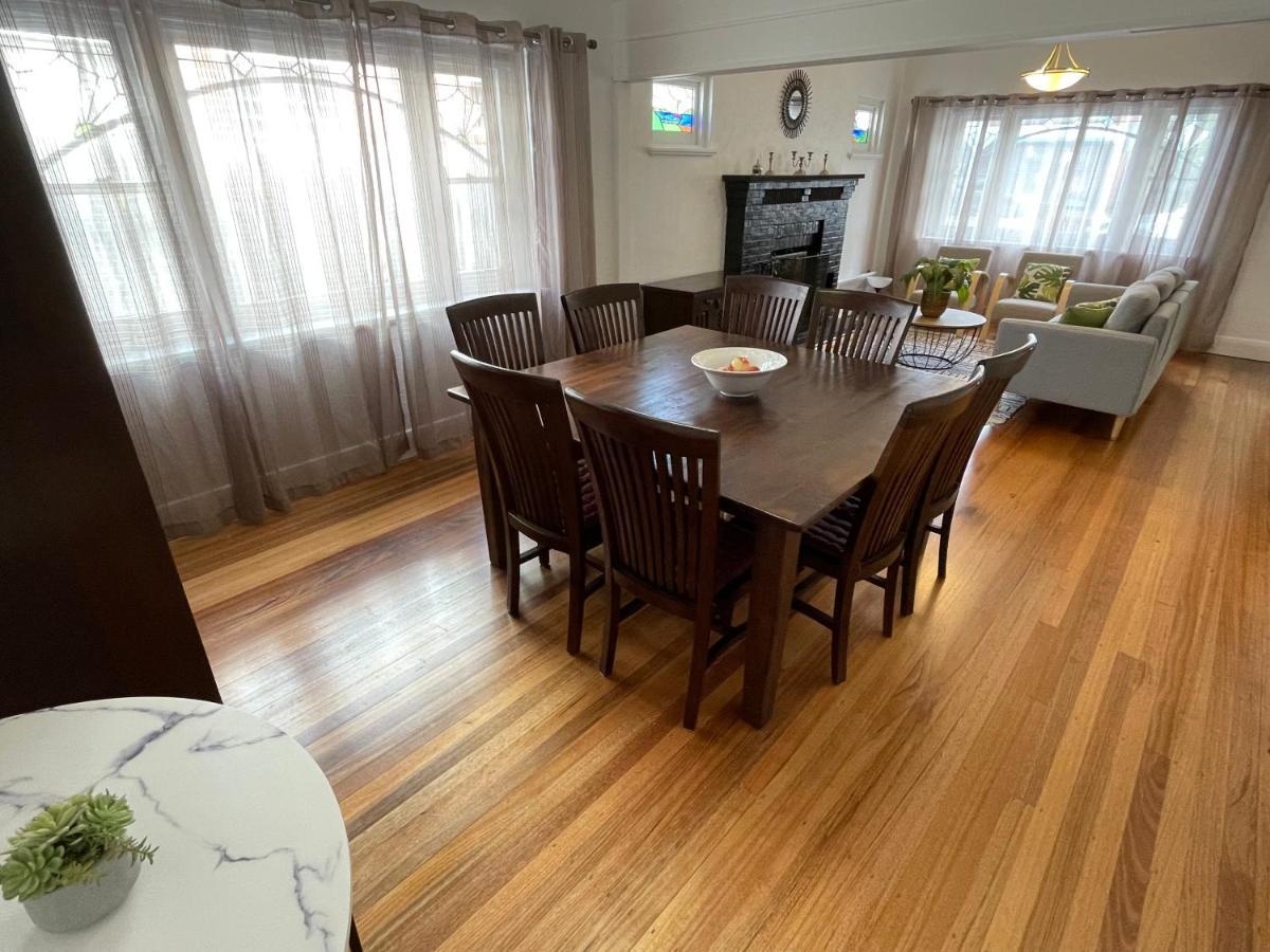 Heritage Charm In The Heart Of Bentleigh Melbourne