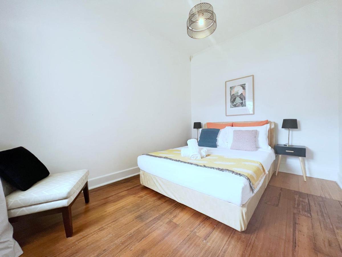 Holiday home Small But Neat House In Preston With Car Parking Melbourne