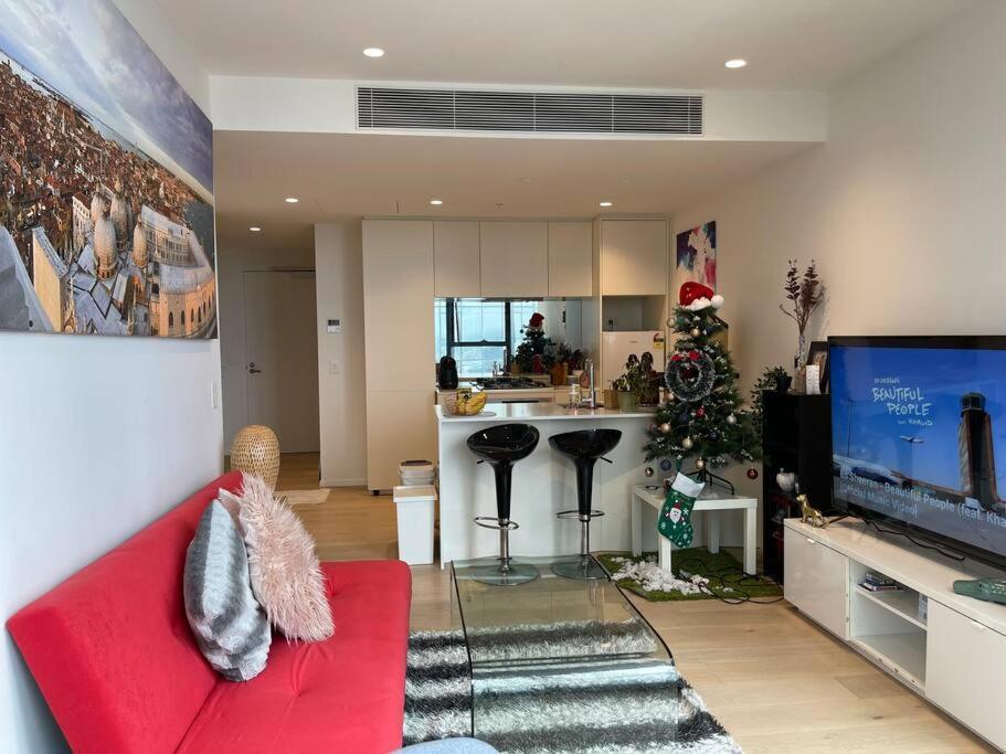 Experience Luxury At Southbank's Newest W/ View * Melbourne