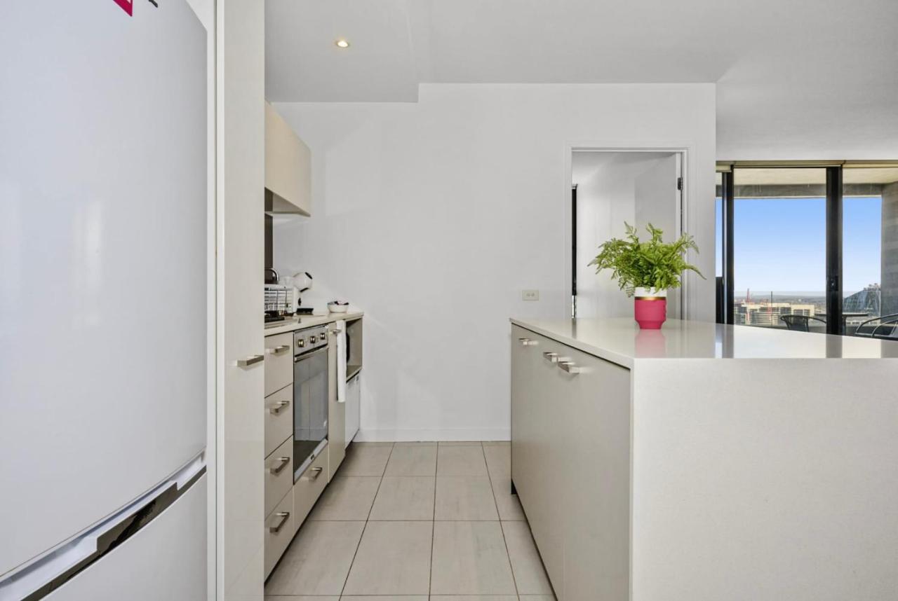 Escape - 2 Mins From Southern Cross Melbourne