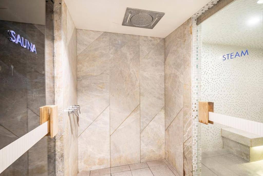 Luxury In