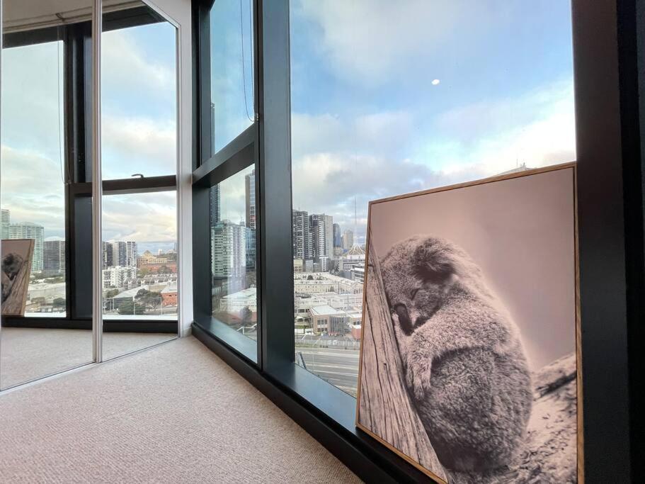View Luxury 3 Bedroom Apartment-free Car Park Apartamento Melbourne