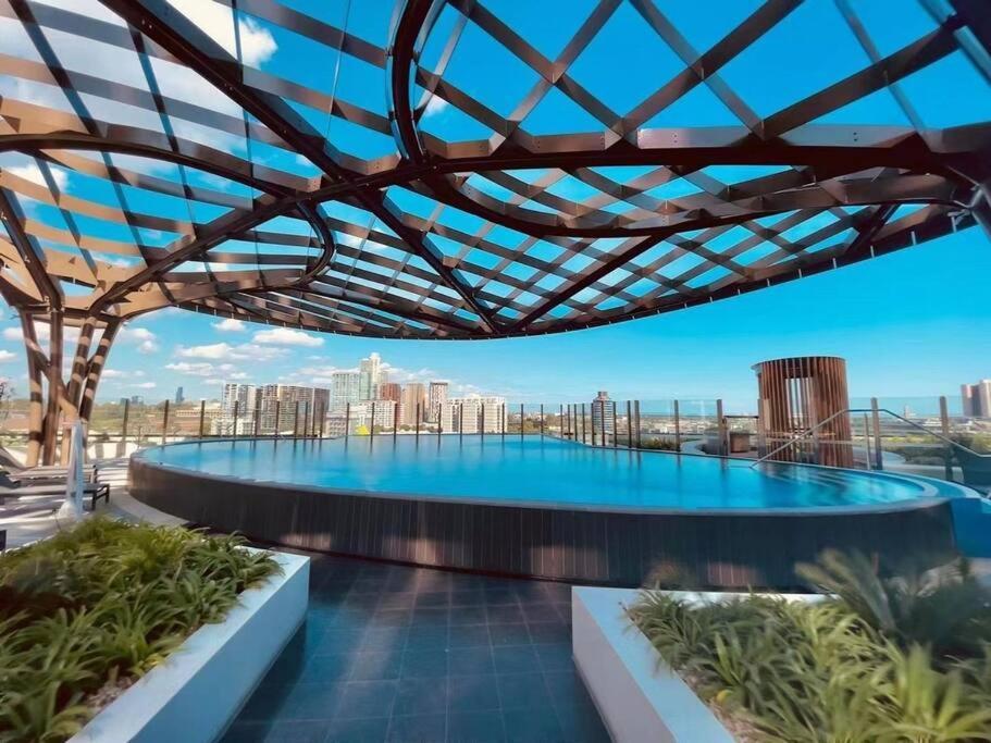 View Luxury 3 Bedroom Apartment-free Car Park Apartamento Melbourne