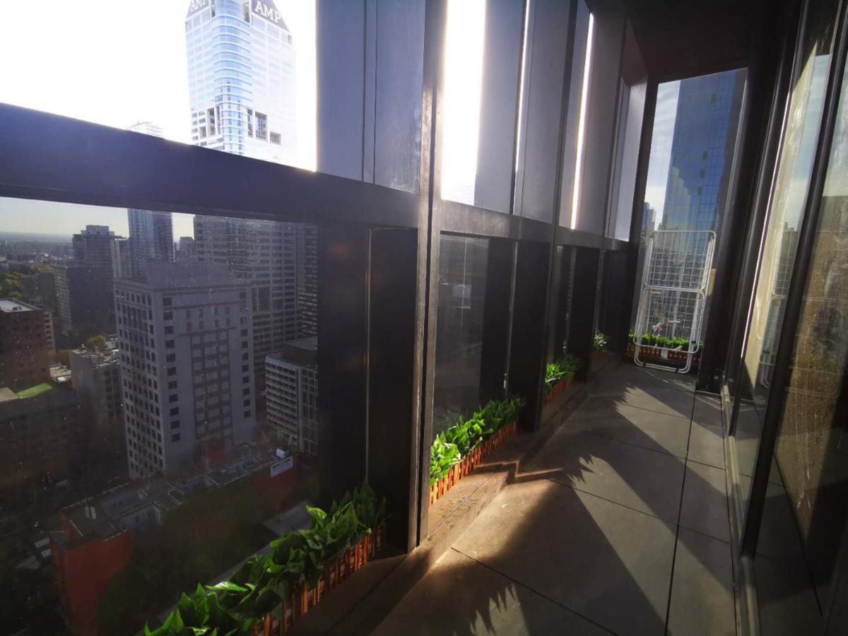Cozy Cbd 2 Bedroom With Car Park *