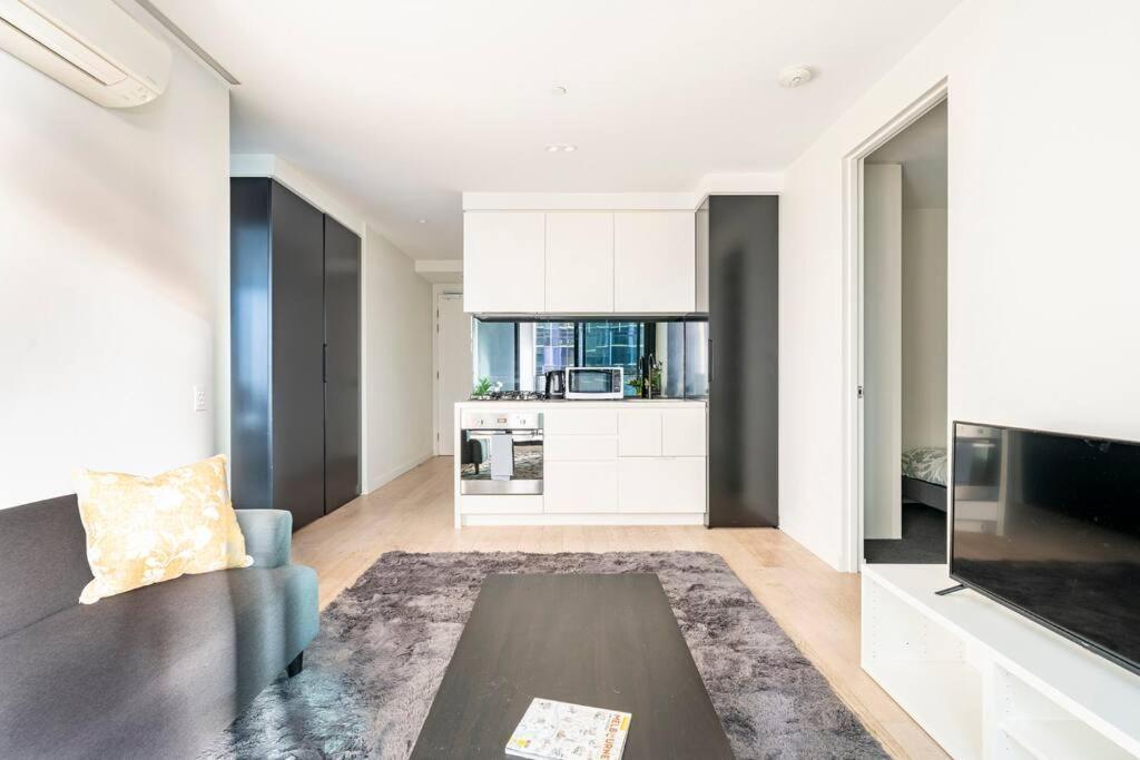Luxury In Apartment Melbourne