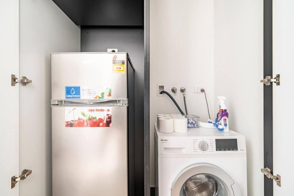 Luxury In Apartment Melbourne