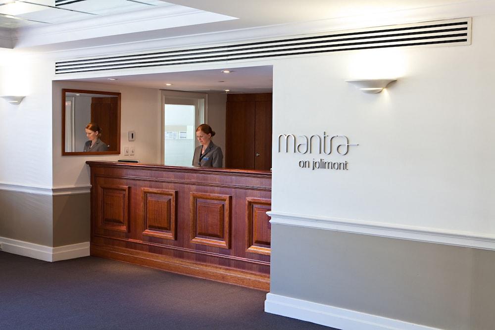 Aparthotel Mantra On Jolimont 4*