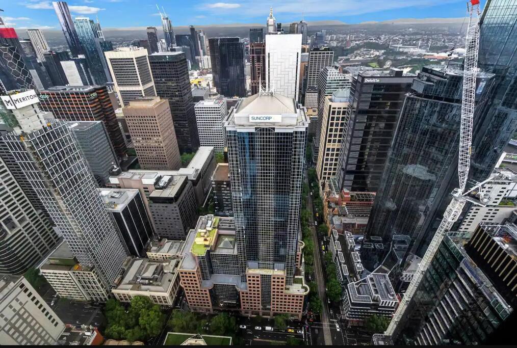 Cbd Skyline 2 Bedroom Apartment *